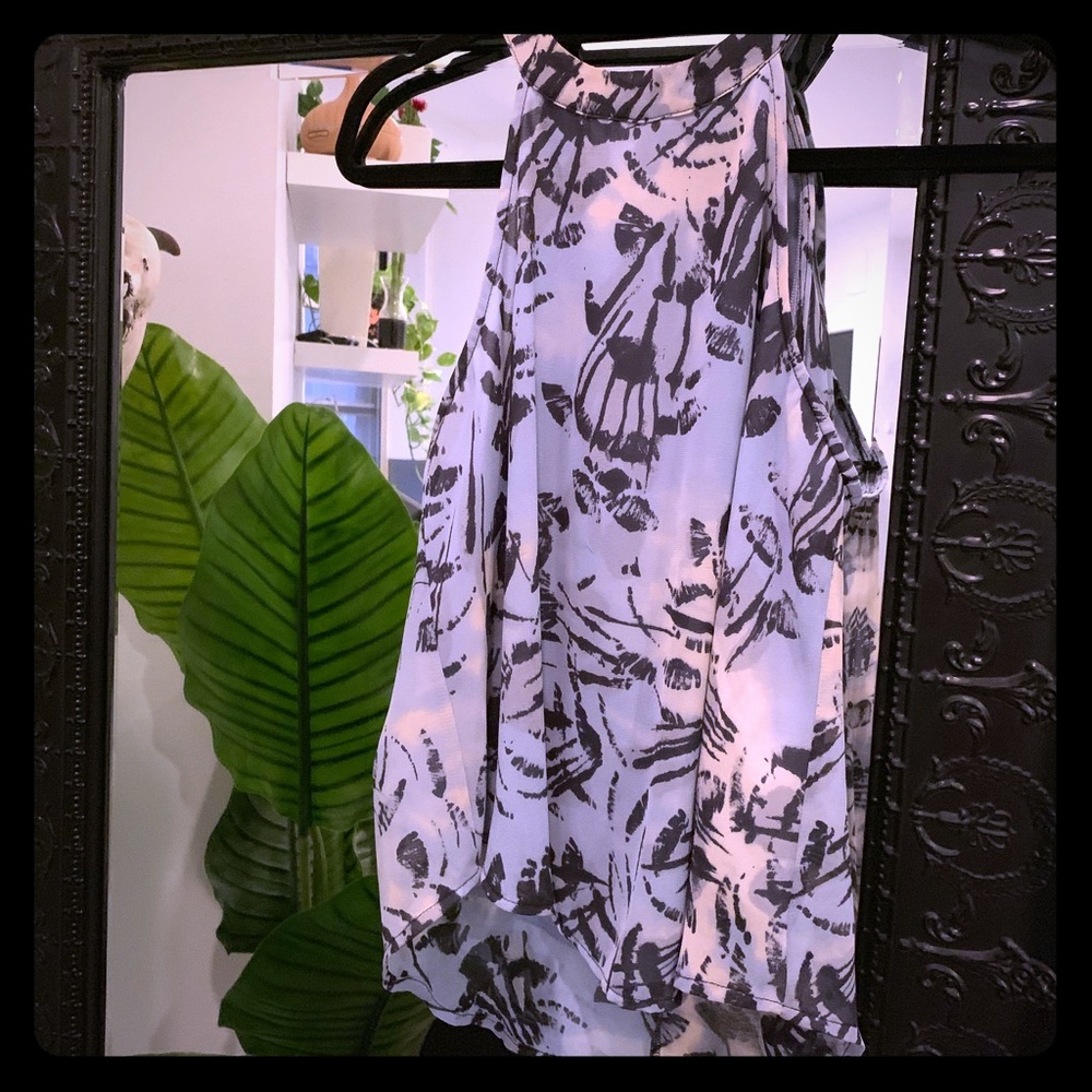 Sleeveless top